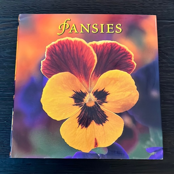 Pansies hardback book - Picture 1 of 5